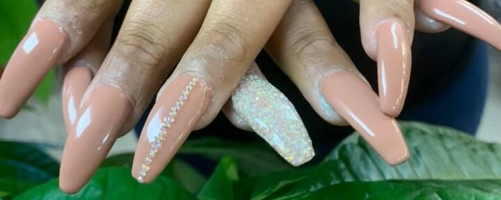 Diamond deals nail spa